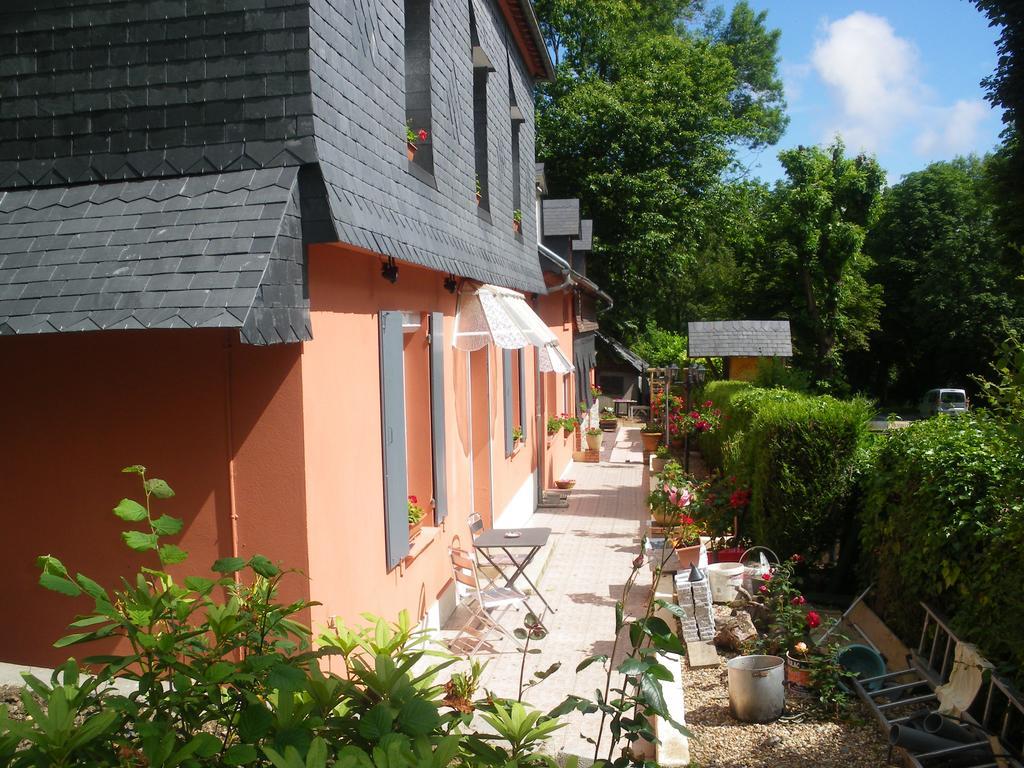 Les Coquillettes Bed & Breakfast Équemauville Eksteriør bilde